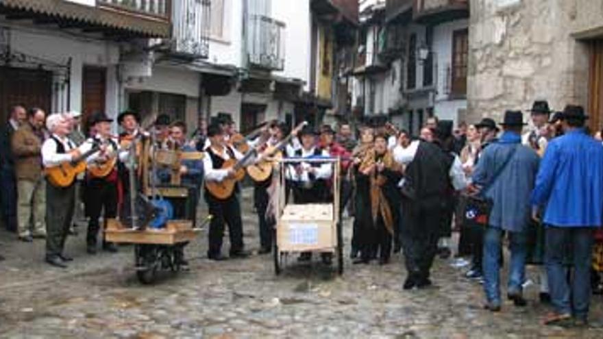 Guitarvera llena este fin de semana de actividades culturales y folclore las calles de Villanueva