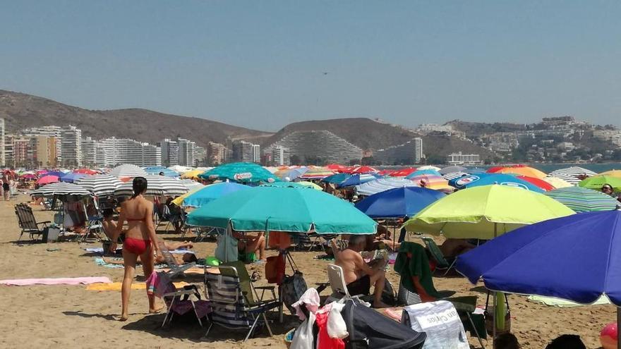 Cullera encara un verano con previsiones de ocupación récord y una temporada que ya se extiende cuatro meses