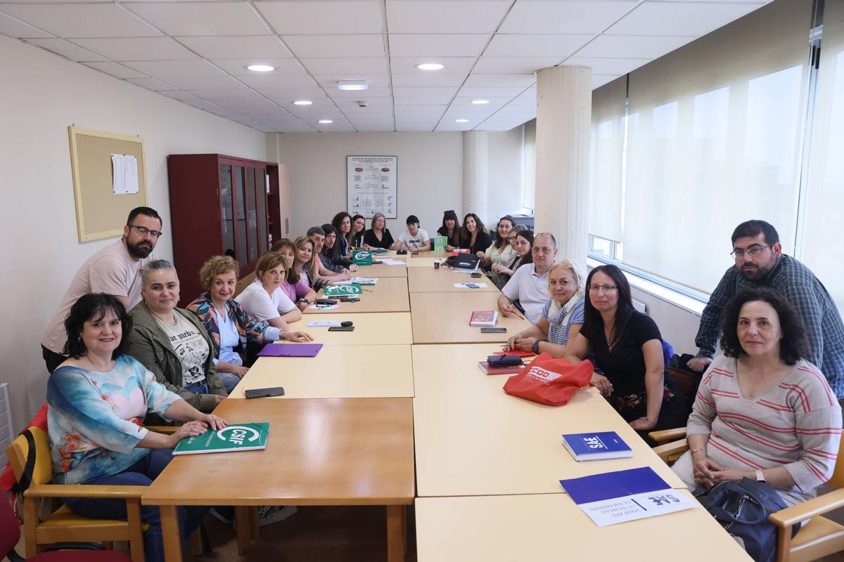 La reunión de los comités en la residencia Santa Teresa.