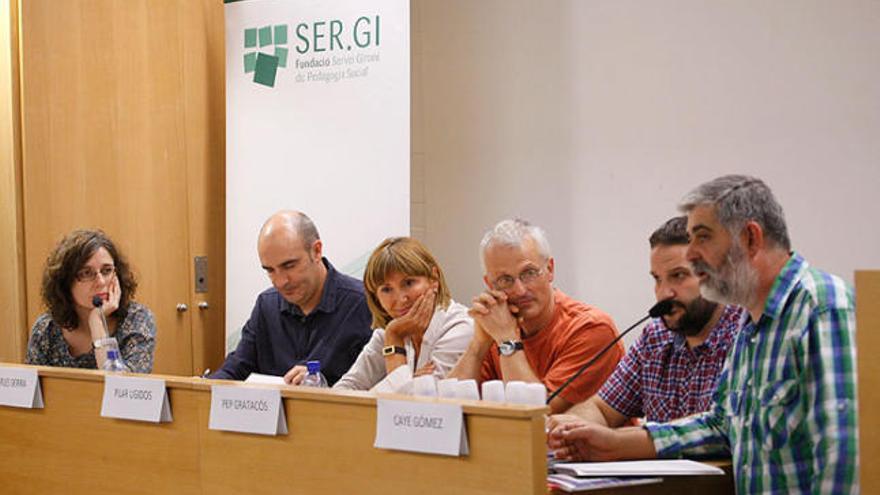 De dreta a esquerra, Albert Quintana, Caye Gómez, Pep Gratacós, Pilar Ugidos i Carles Serra.