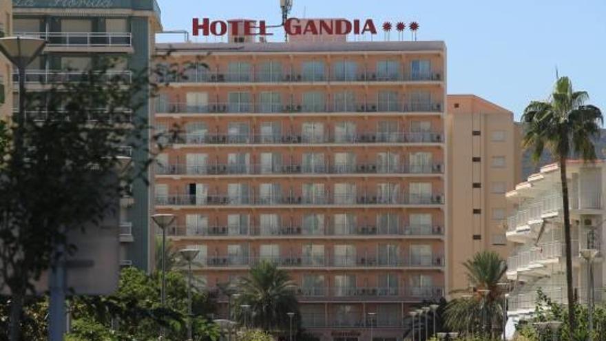 Gandia exige a los hoteles que la actividad en las terrazas no moleste