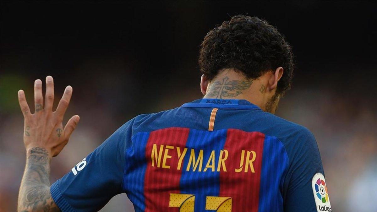 Neymar quiere volver