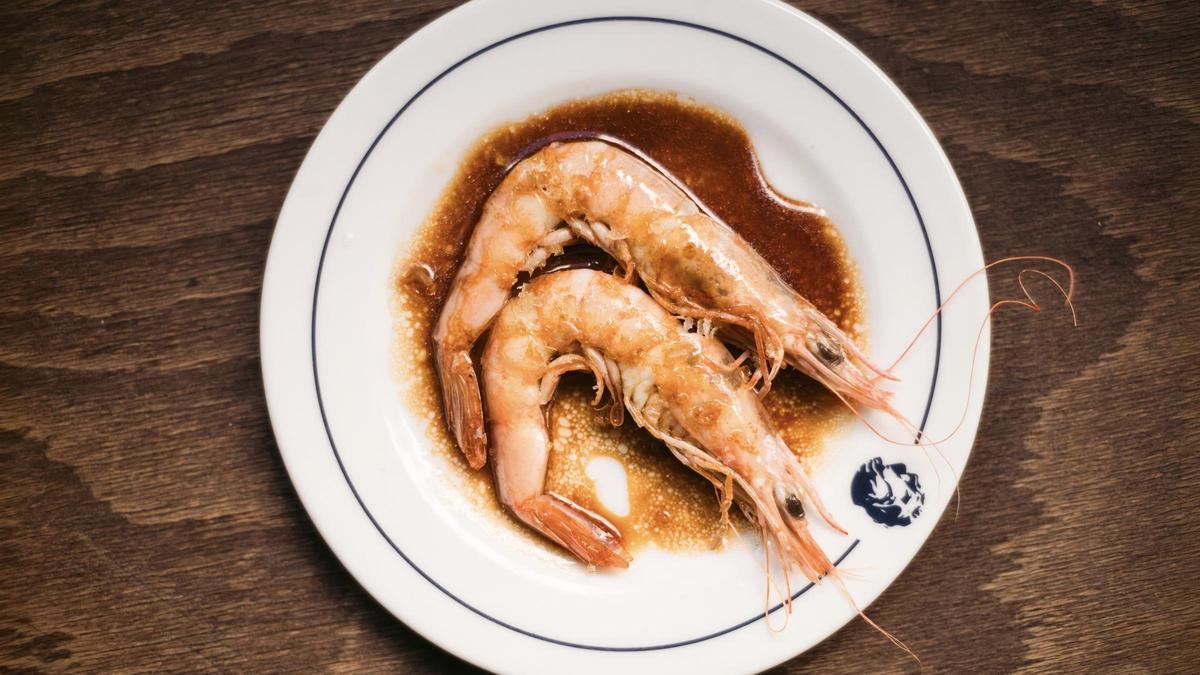 La plancha y las salsas mandan en Ultramarinos Marín.