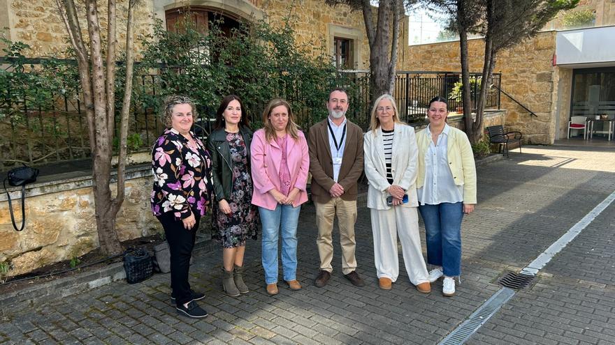 Puertas abiertas en el Palacio de Leceñes: así es la residencia de mayores de Valdesoto