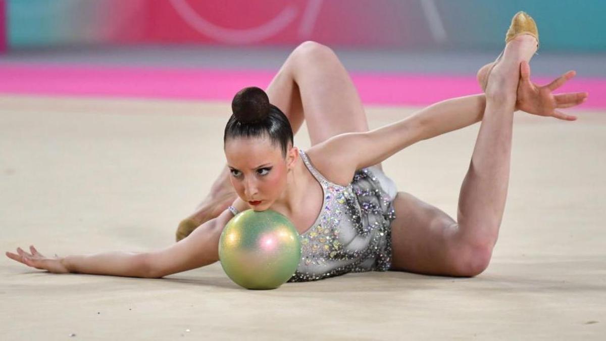 EN IMÁGENES: Paula Gómez, sierense de 14 años campeona de España, durante las competiciones