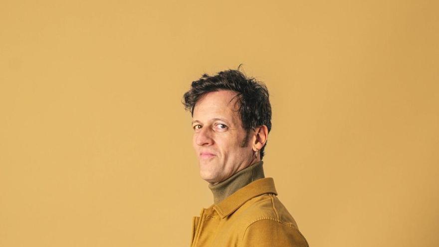 Edu Soto (48 años, cómico): "Es imposible el humor completamente inocuo; siempre hay una pequeña dosis de opinión"