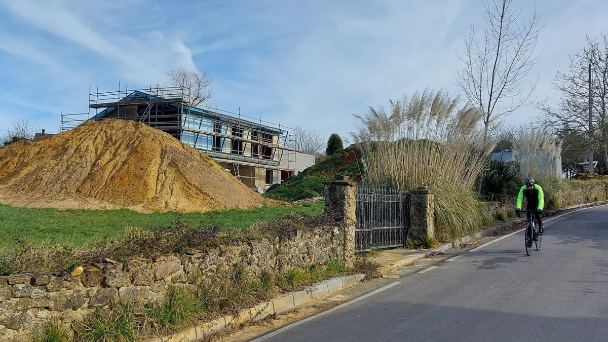 Vivienda actualmente en construcción en la zona de Guyame, en la parroquia de San Cucao