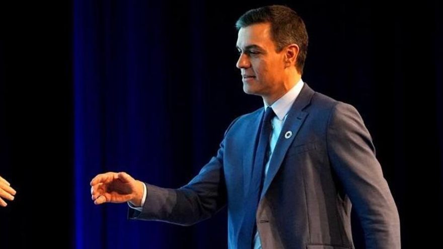 Sánchez da el primer paso para encauzar la legislatura