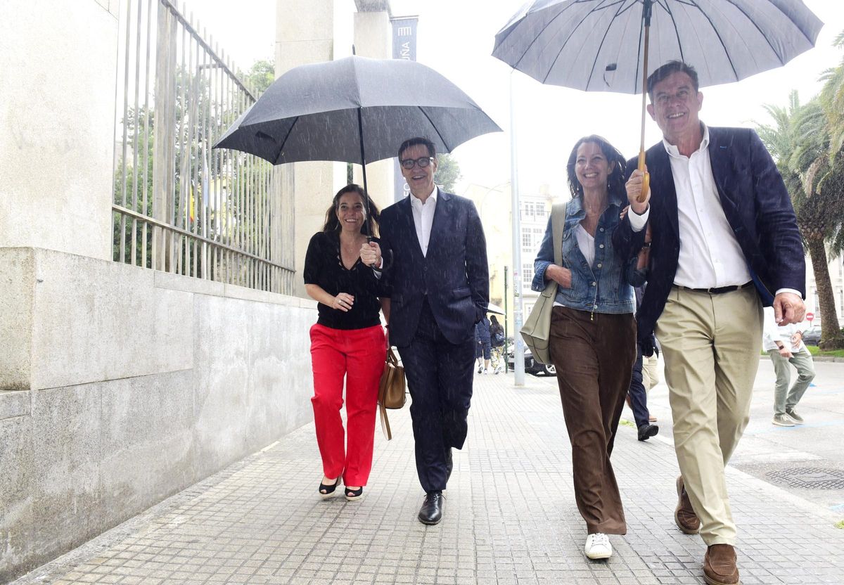 Illa, a su llegada a la Casa do Pobo de Zalaeta