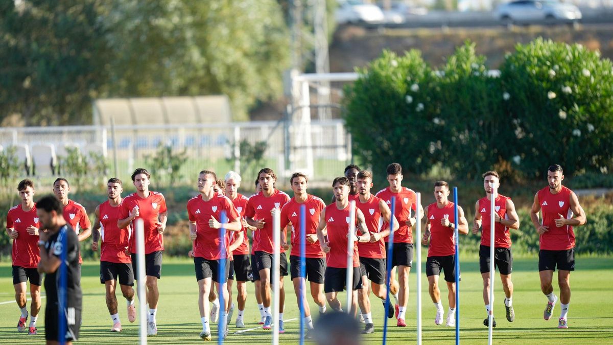 Entrenamiento del Sevilla FC este viernes 11 de julio