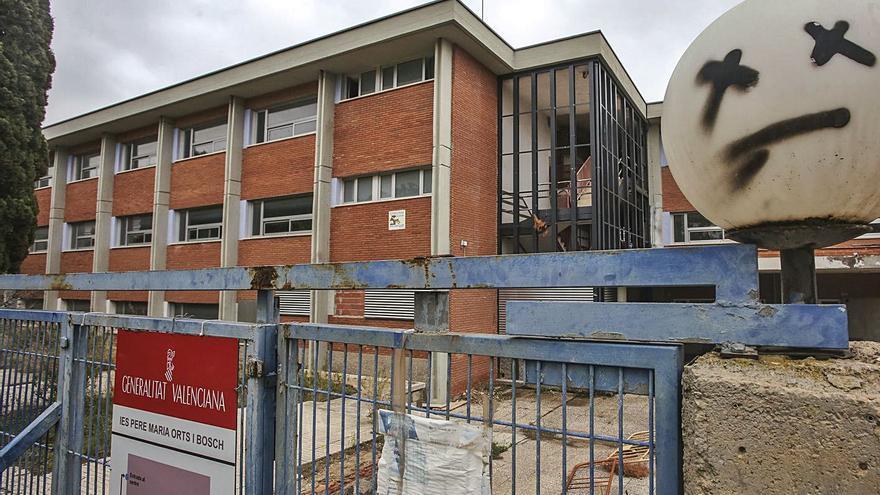Benidorm pide a Marzà acabar con el Plan Edificant un instituto paralizado desde 2011