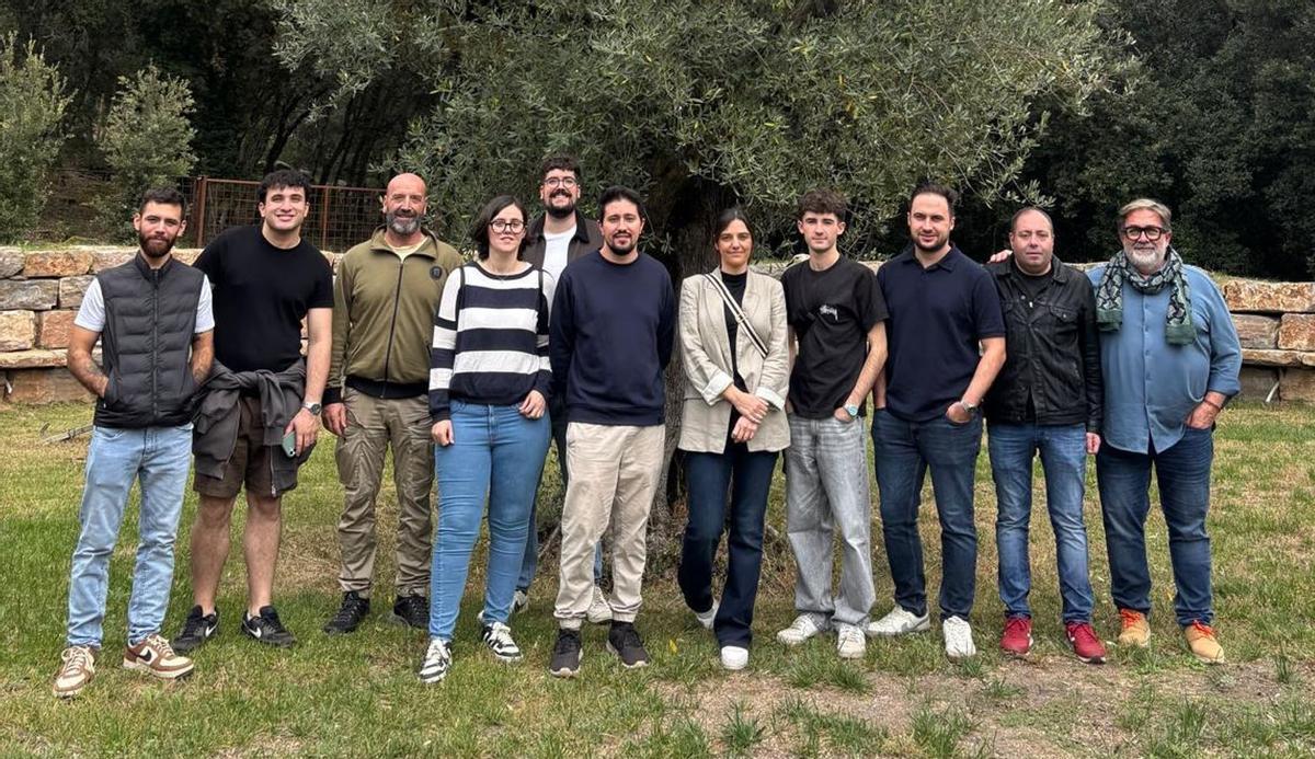 Els membres de l'Associació de Professionals de Sala que van assistir a la visita, a la finca L'Arbreda de Sant Masrtí de Llémena.