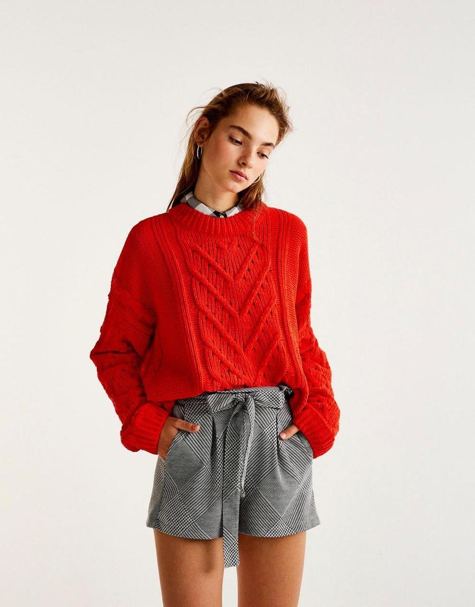 Shorts con lazada de Pull &amp; Bear (Precio: 15,99 euros)