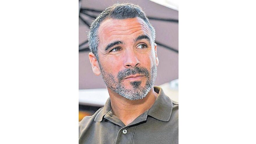 Ángel López, a  la espera de la UD Lanzarote