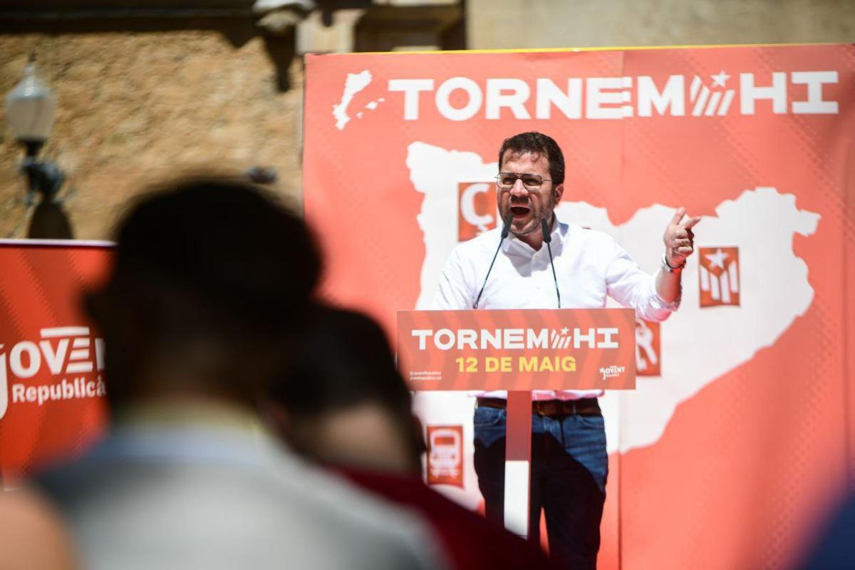 El presidente de la Generalita y candidato a la reeleción, Pere Aragonès, en un acto de las juventudes de ERC en Barcelona.