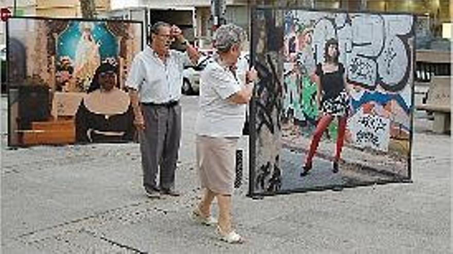 L&#039;exposició que està instal·lada a la plaça de la Palmera.