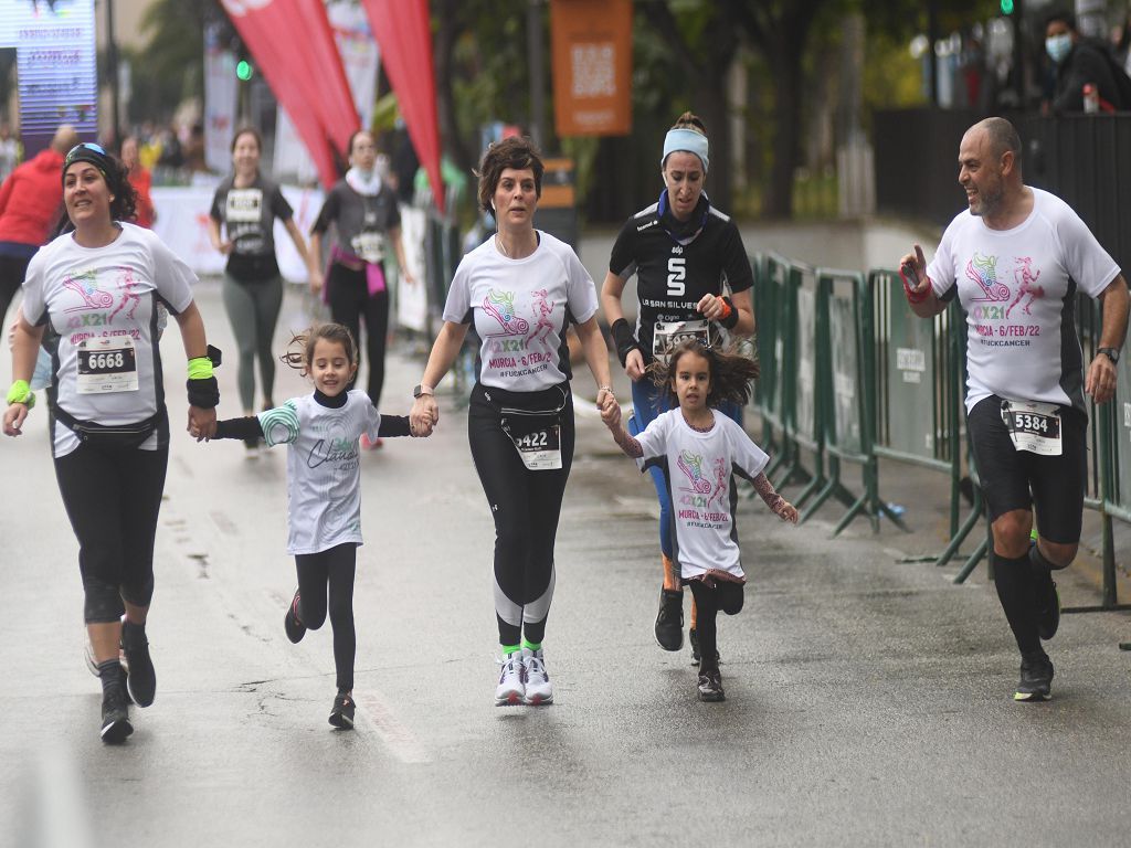 Llegada y podios de la 10k, la media maratón y la maratón de Murcia (I)