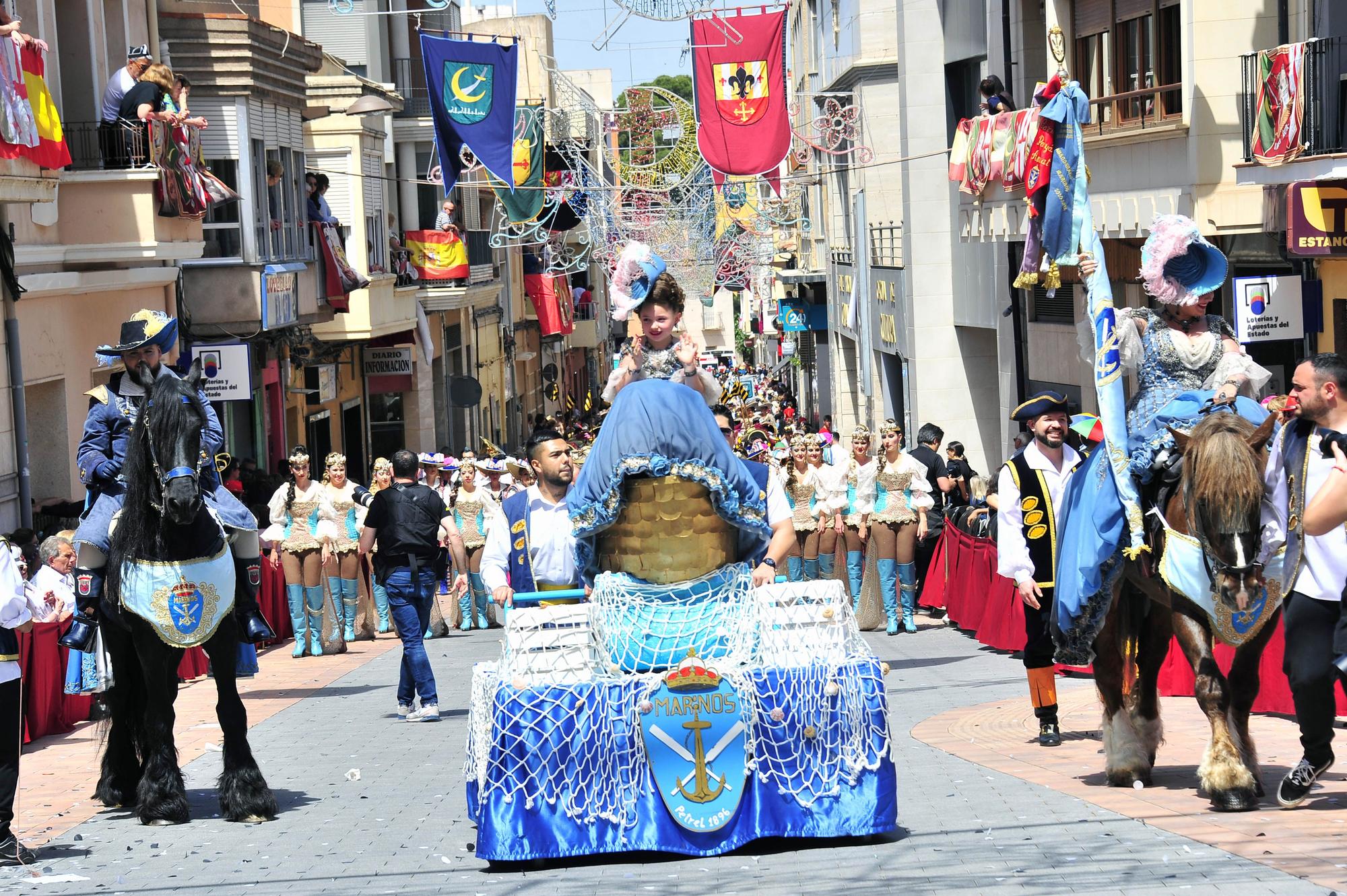 Fiestas de Moros y Cristianos en Petrer , Entrada Cristiana