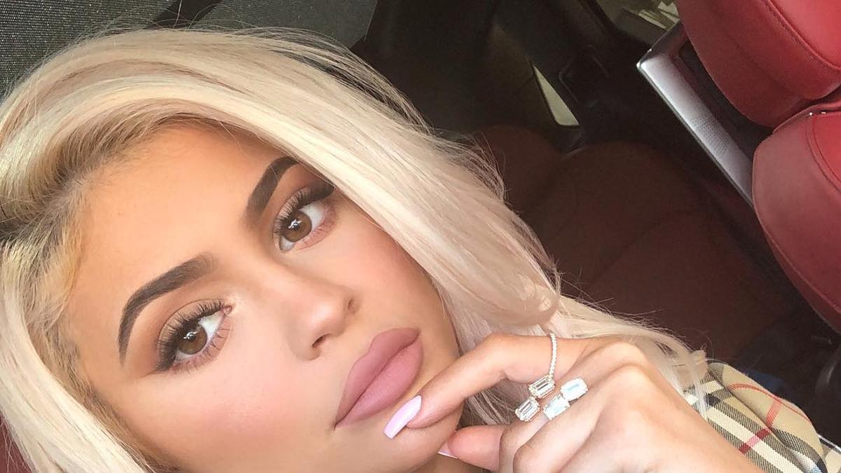 Los cambios de look de Kylie Jenner - Woman