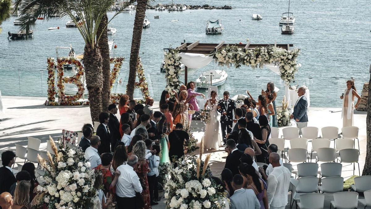 Desde la ceremonia hasta el último baile: todo está pensado para el disfrute de los novios y sus invitados.