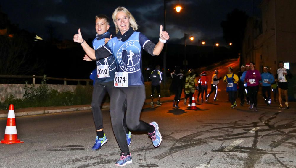 Más de 600 personas participan en la San Silvestre