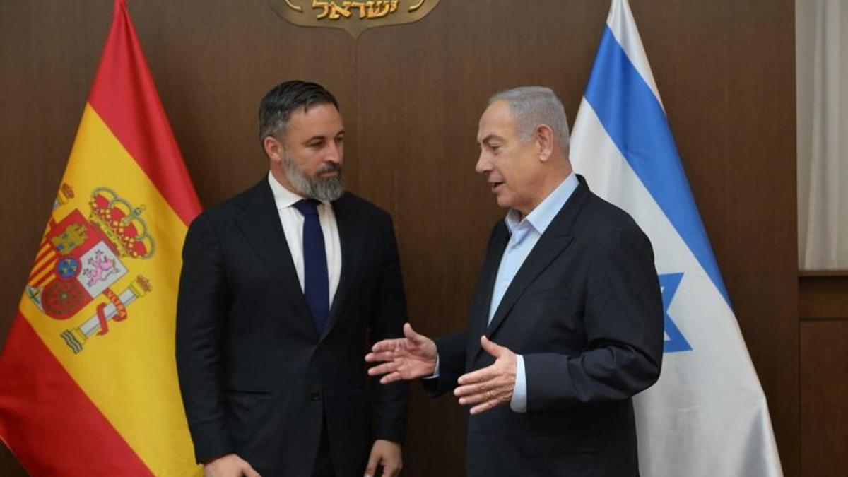 El presidente de Vox, Santiago Abascal, se reúne con el primer ministro israelí, Benjamín Netanyahu, en Israel