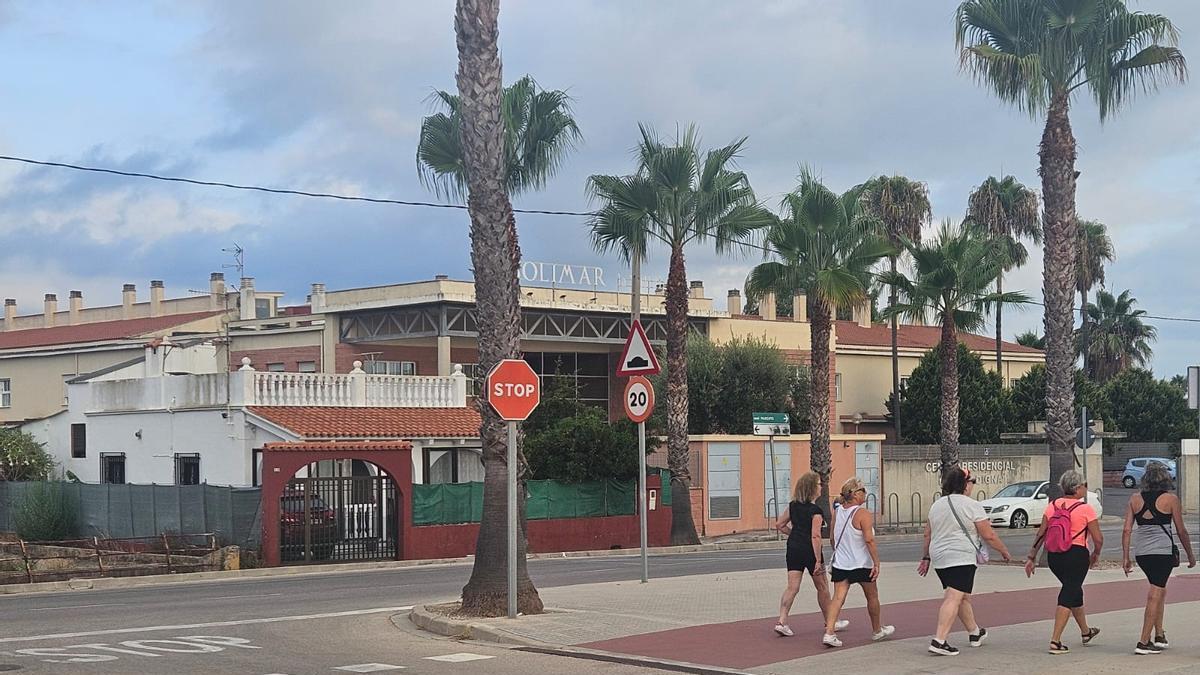 La residencia de Tavernes de la Valldigna integrada en la red vinculada al sistema público, en imagen de ayer.