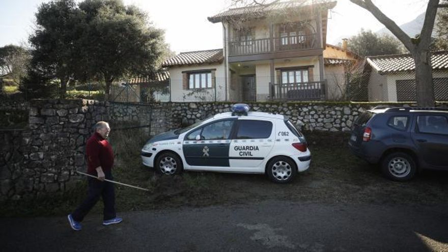 Crimen de Llanes: "Estamos más tranquilos tras las detenciones", aseguran los vecinos