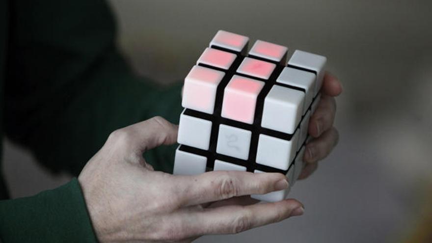 El cubo de Rubik sale a la venta la próxima semana // EFE