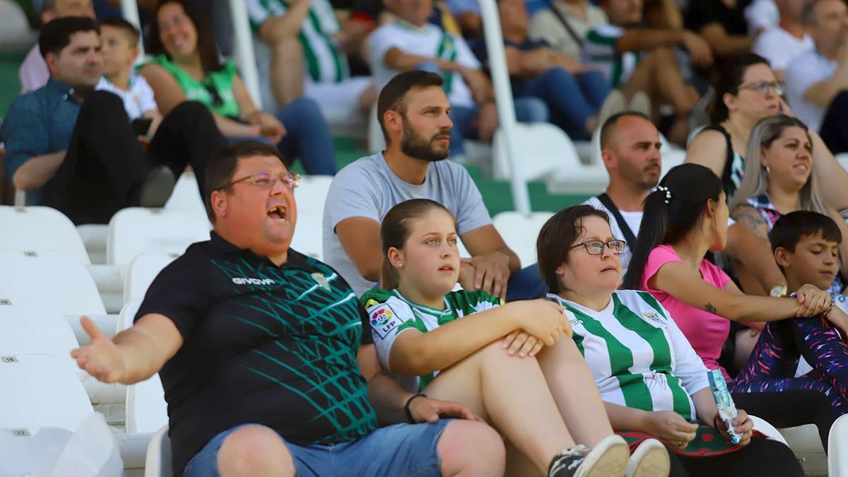 Las imágenes del Córdoba CF - San Fernando