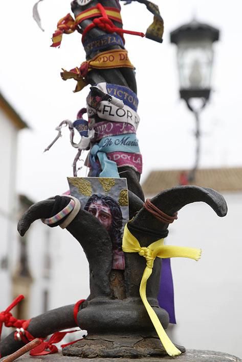 Coronavirus: el silencio en la plaza de Capuchinos un viernes de Dolores