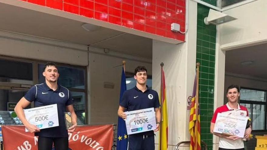 Álex Castejón se lleva el trofeo Ciutat de Palma en el que participaron 400 nadadores
