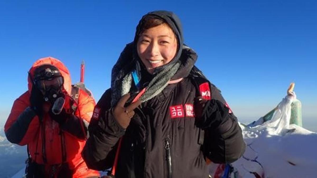 Marin Minamiya en la cima del monte Everest en mayo del 2016.