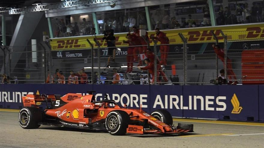 Vettel gana en Singapur