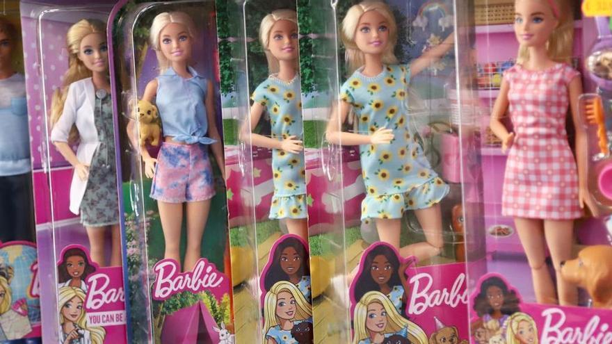 ‘Barbie’ es una obra maestra, muñecos