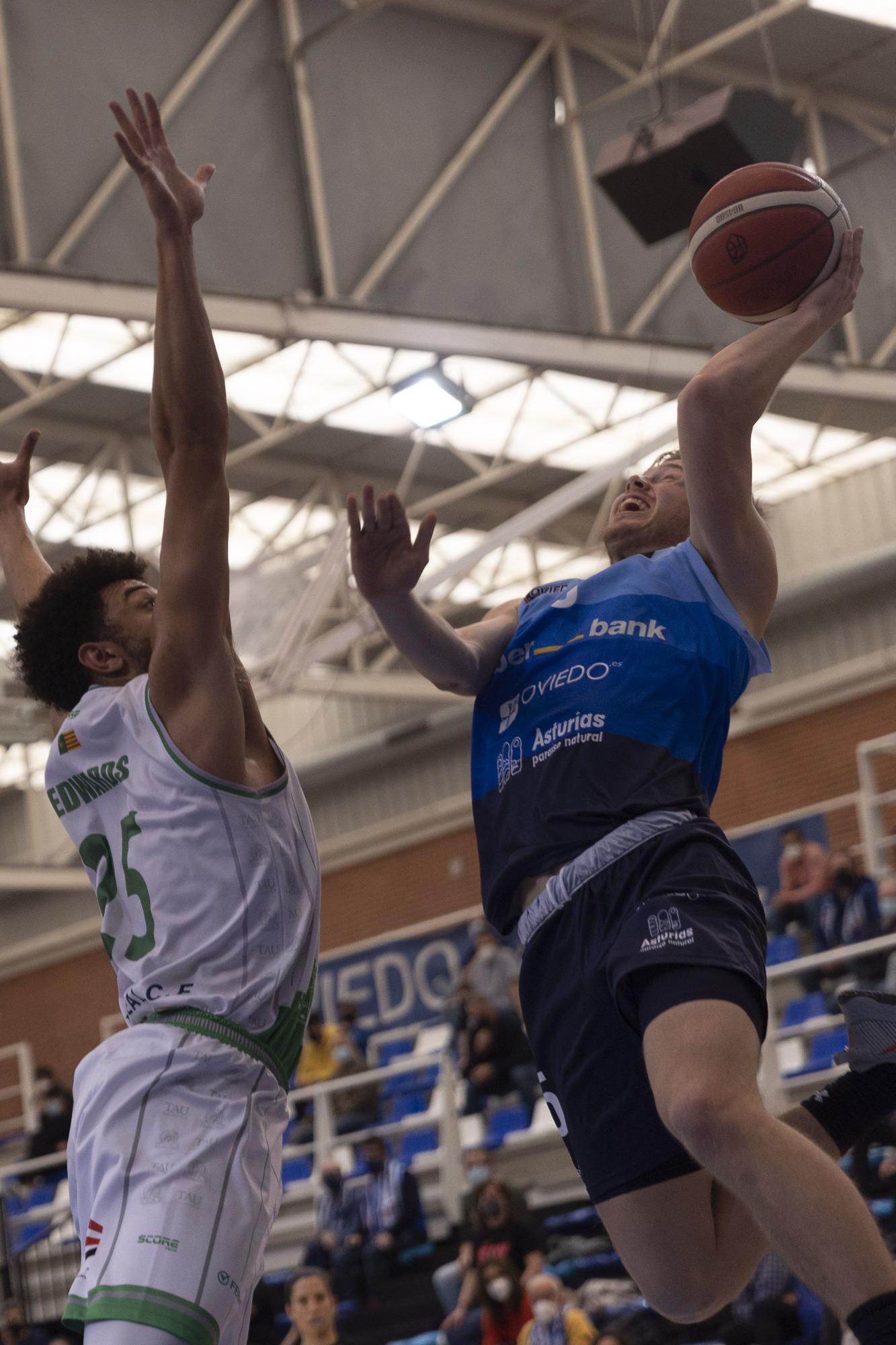 Nuevo recital del Oviedo Baloncesto: gana al Castelló por 91-77