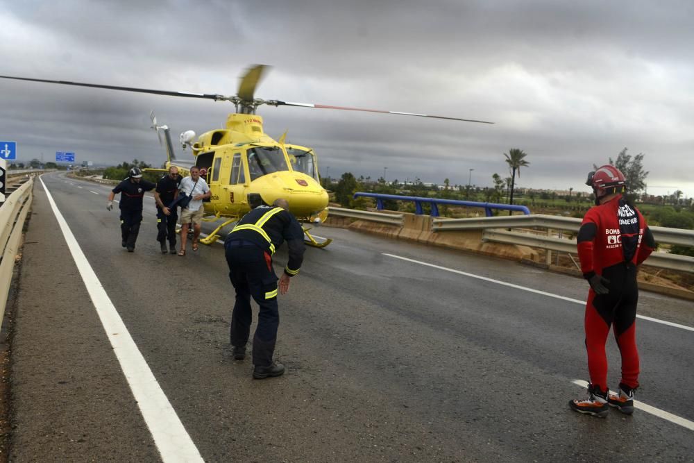 Gota fría en Los Alcázares: Inundaciones, rescates y destrozos