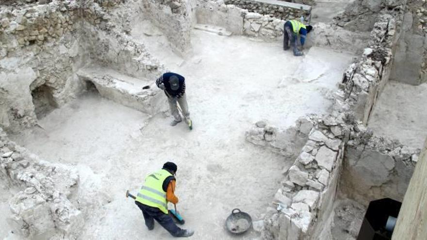 Crevillent amplía la recuperación de los restos arqueológicos en San Cayetano