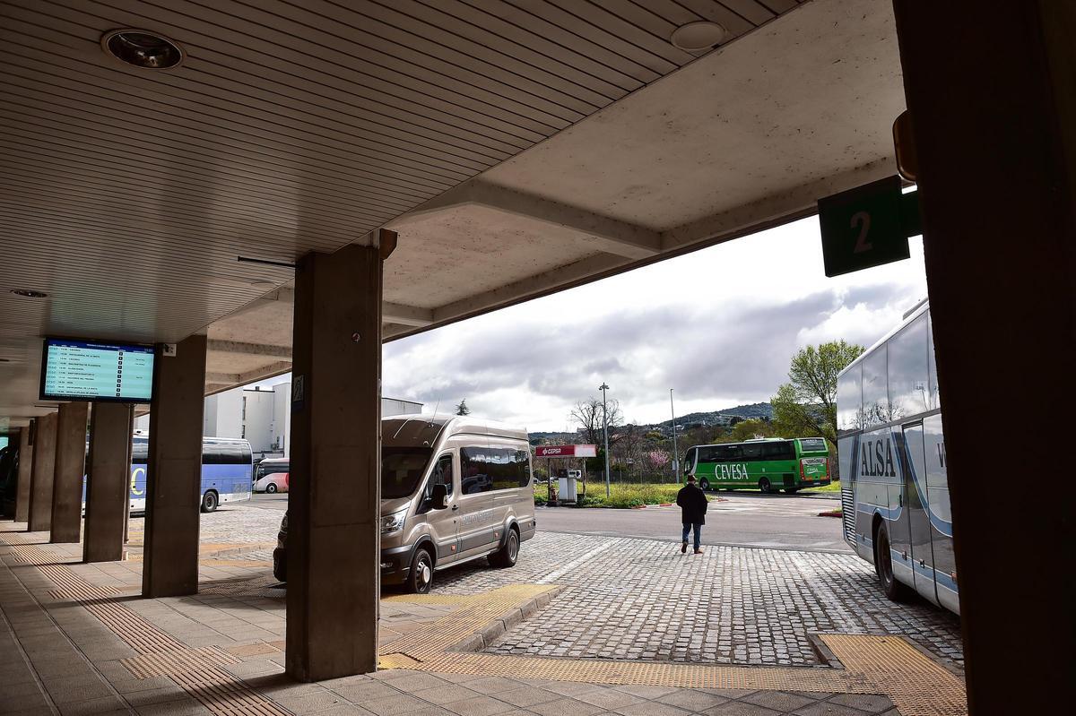 Estación de autobuses de Plasencia, que sigue generando quejas.