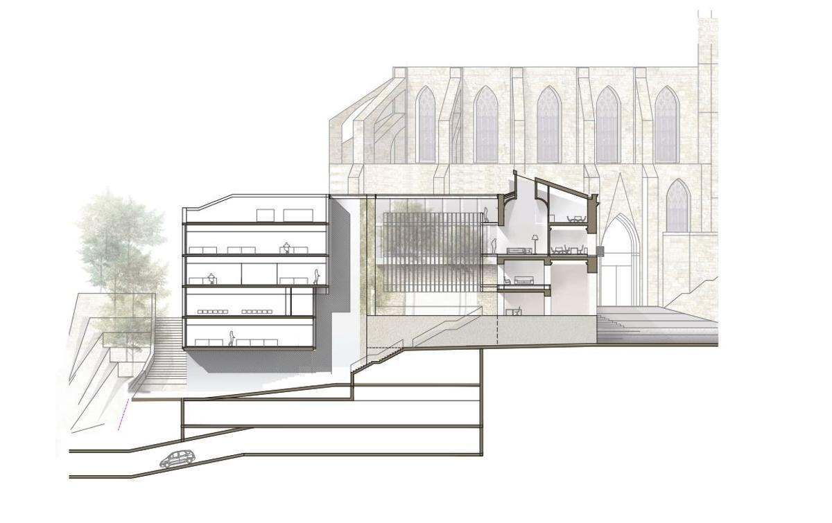 Tall on es veuen les dues plantes i mitja soterrades  i un cotxe sortint de la inferior