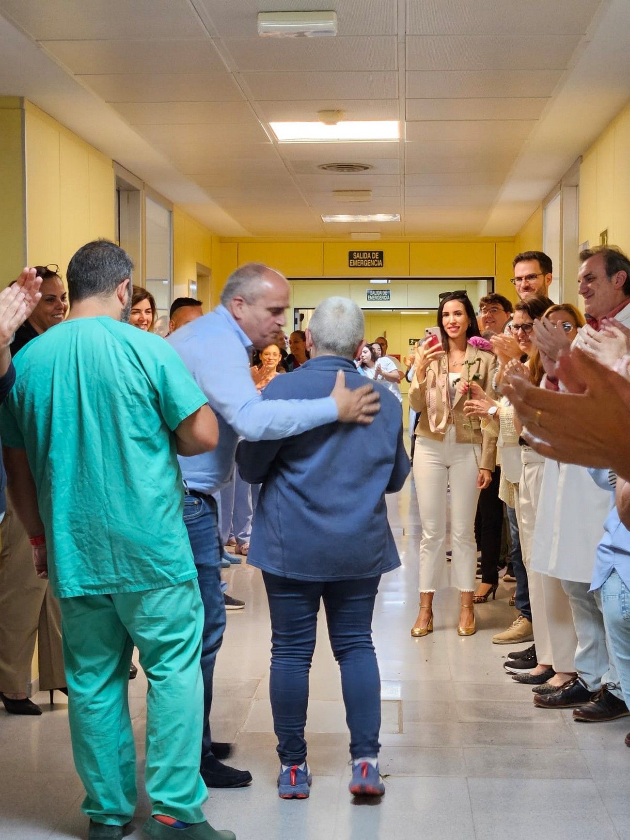 Despedida de la enfermera Esperanza Bardanca después de 40 años trabajando en el Hospital de Fuerteventura