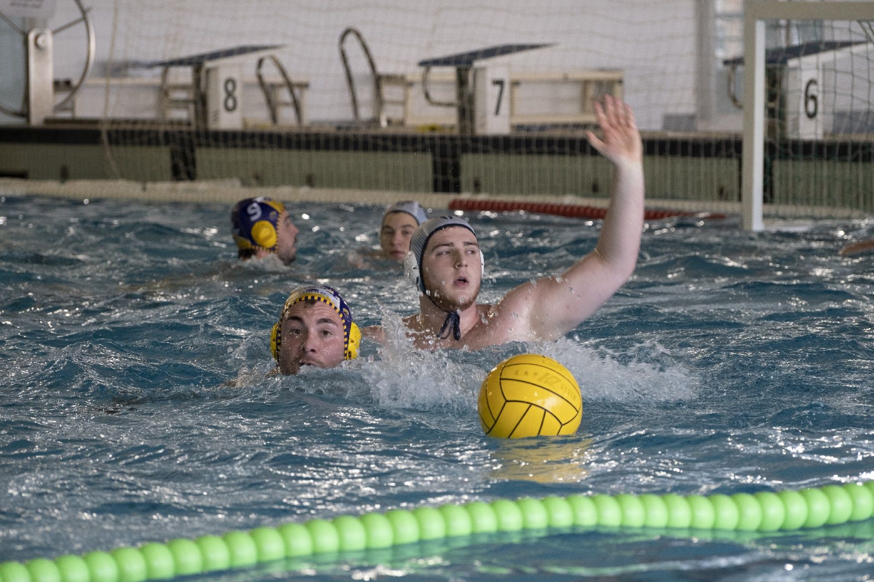 Imatges del partit de waterpolo CN Manresa-CWP Sant Adrià