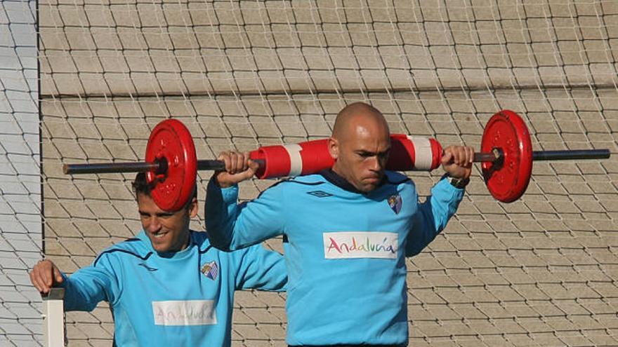 Manolo Gaspar. El lateral paleño intentará aprovechar el domingo su oportunidad.