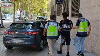 Detenidos tres chicos por apuñalar a un menor en un autobús de Palma