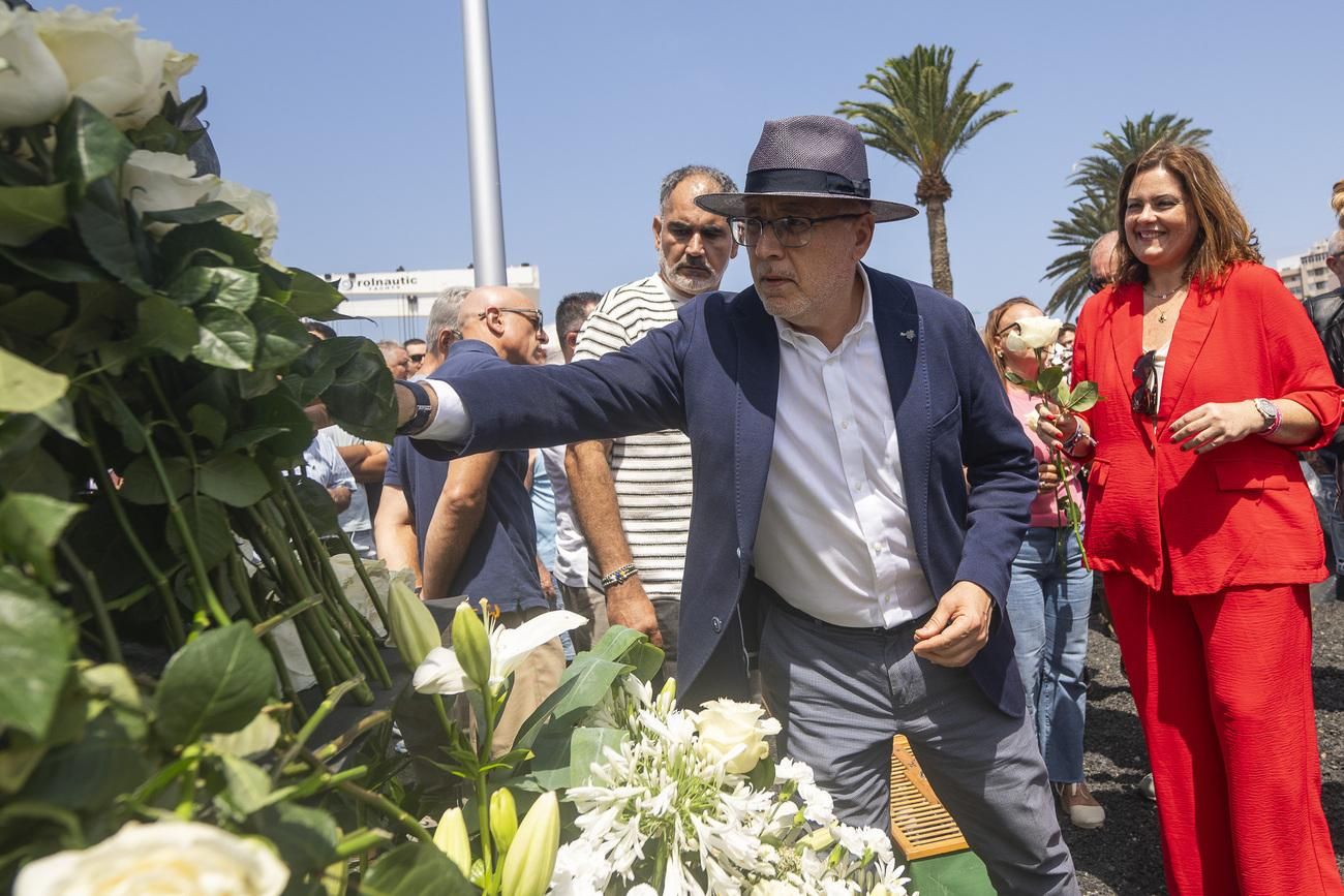 Homenaje a Belén María en el Puerto de Las Palmas por el 45 aniversario de su muerte