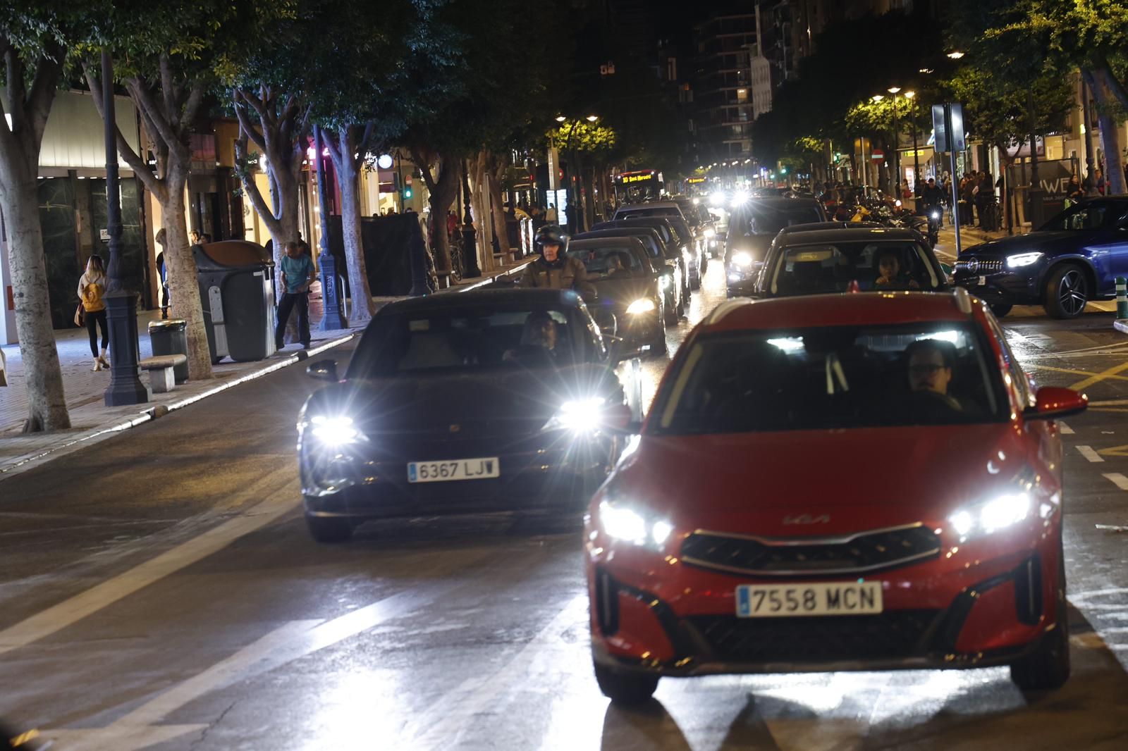 El tráfico privado vuelve a la calle Colón