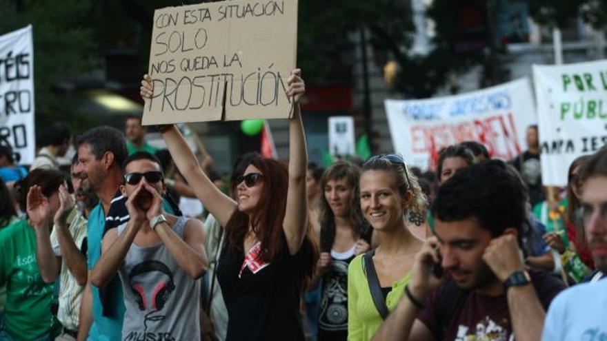 Galicia se une a Madrid en el paro contra los recortes en educación