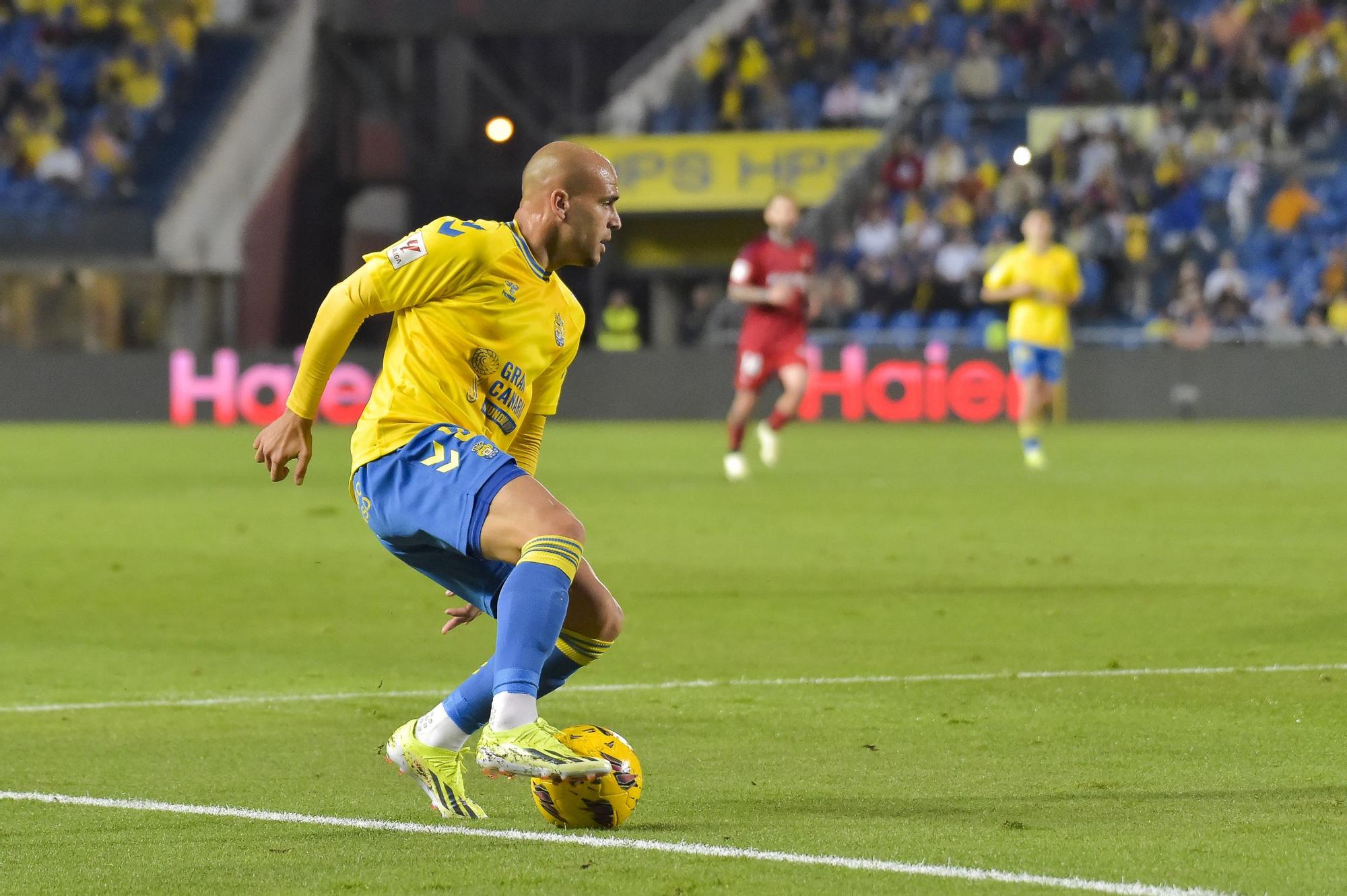 El partido UD Las Palmas-CA Osasuna, en imágenes