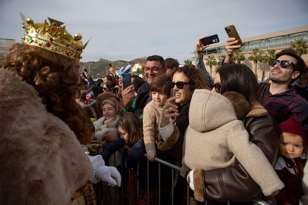 El desembarco en Cartagena de los Reyes Magos, en imágenes