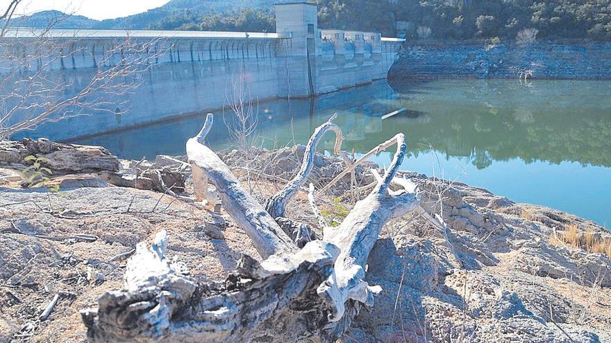 Les reserves hidràuliques de Darnius-Boadella i Susqueda no superen el 24% de la seva capacitat